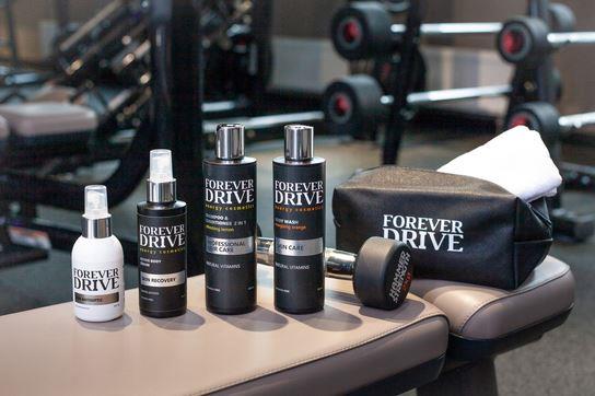 Набор косметики FOREVER DRIVE Набор косметики FOREVER DRIVE